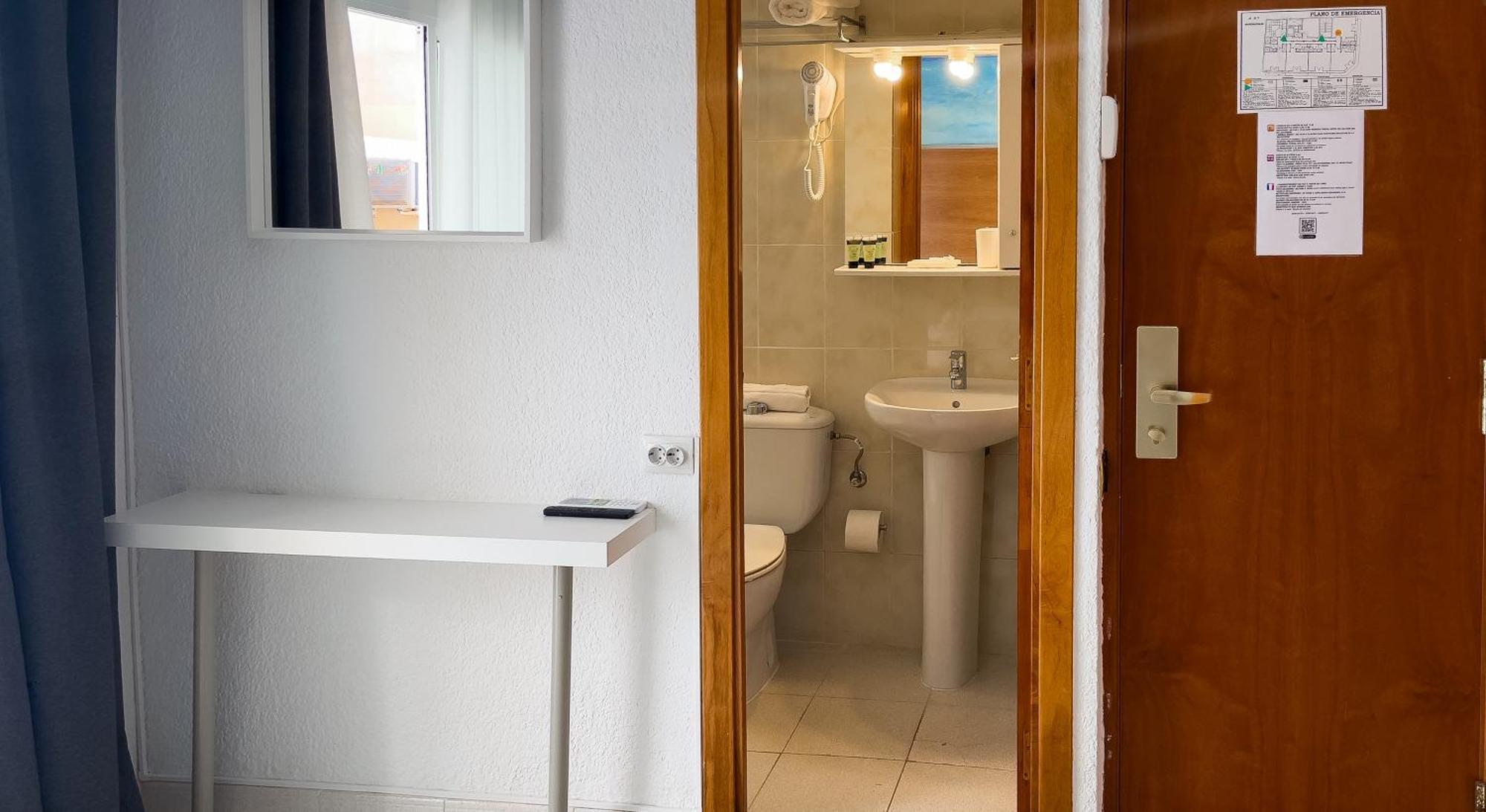 Hotel Maremagnum Lloret de Mar Ngoại thất bức ảnh